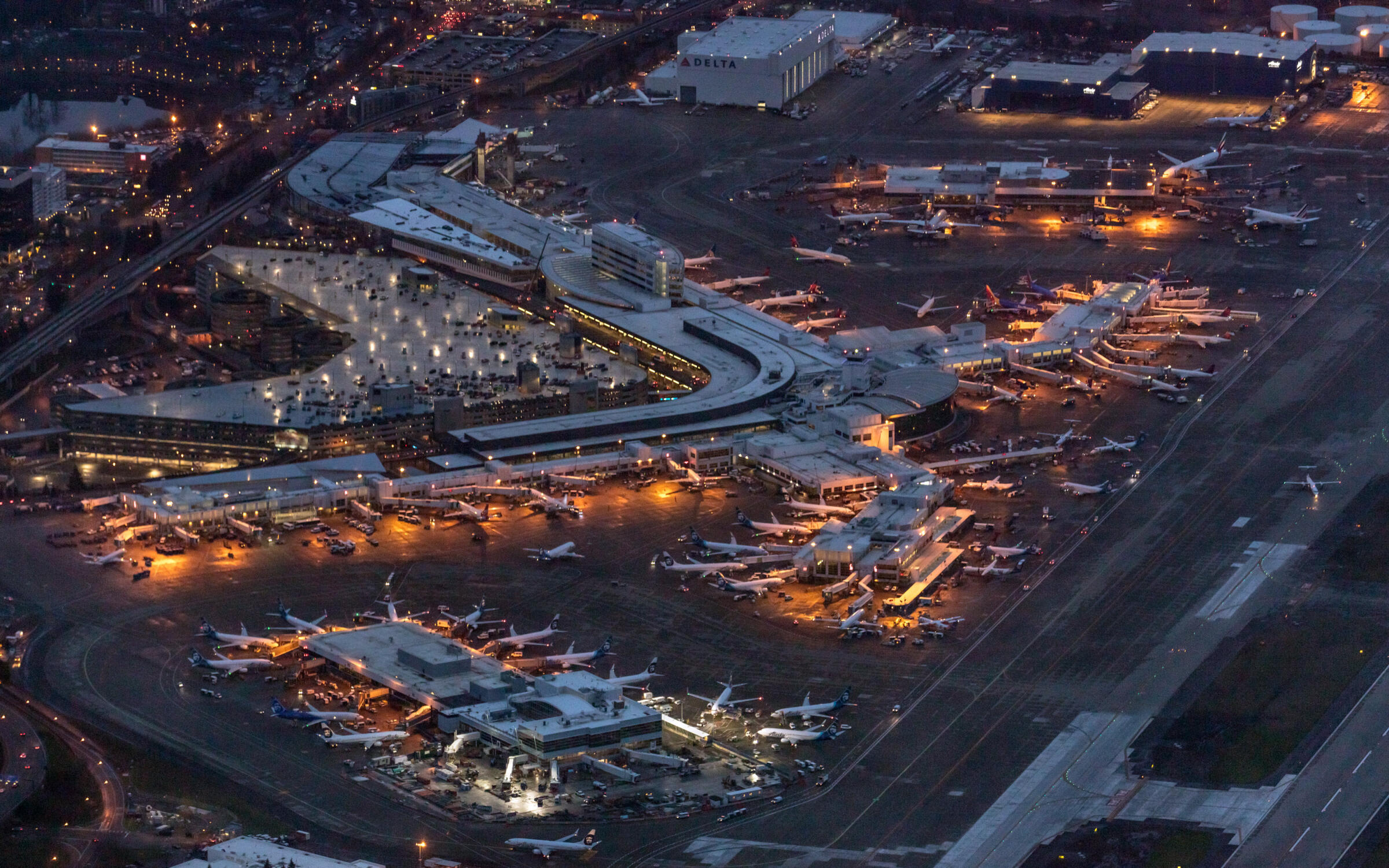 visit seatac airport